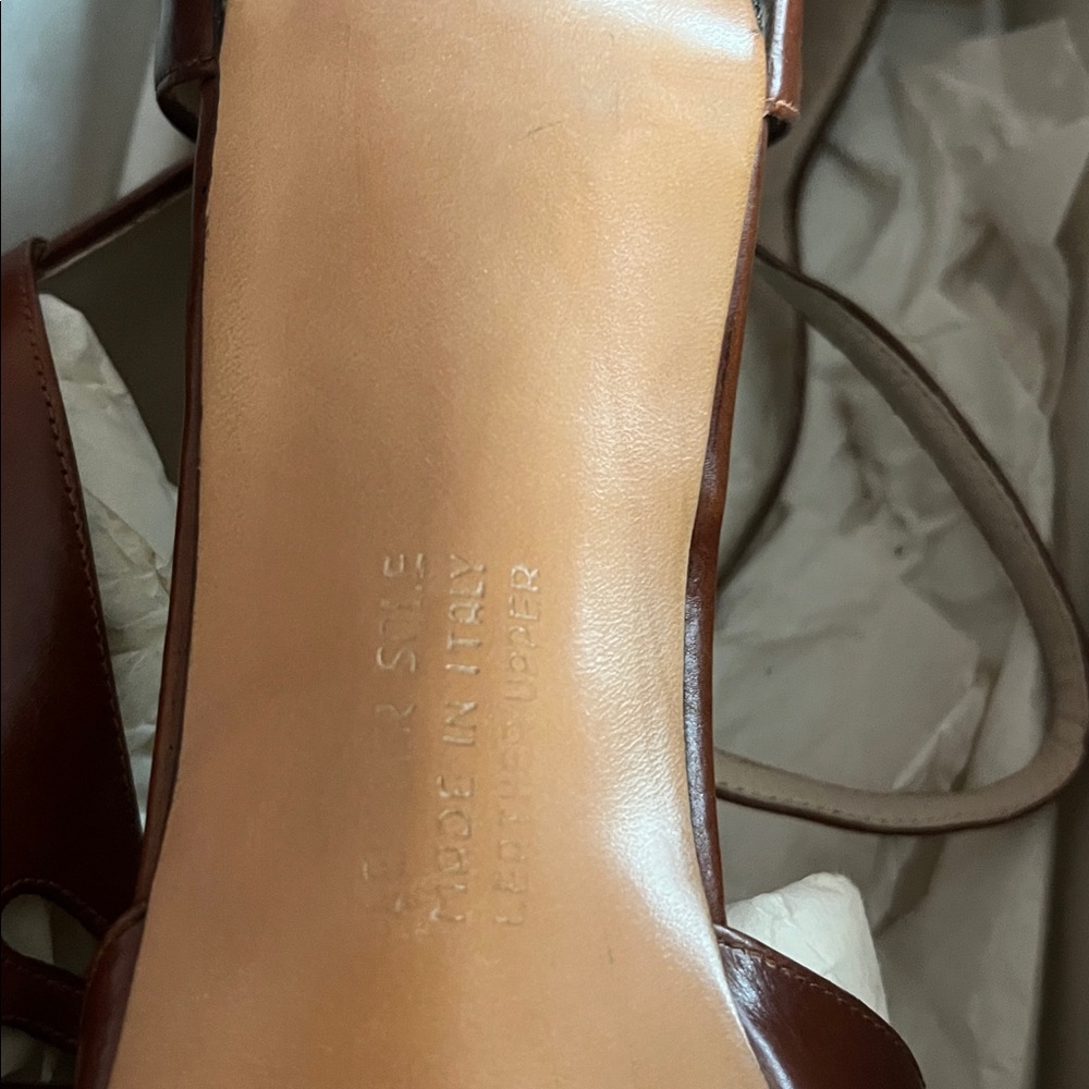 Salvatore Ferragamo Brown Leather T-Strap Heels - Picture 8 of 10